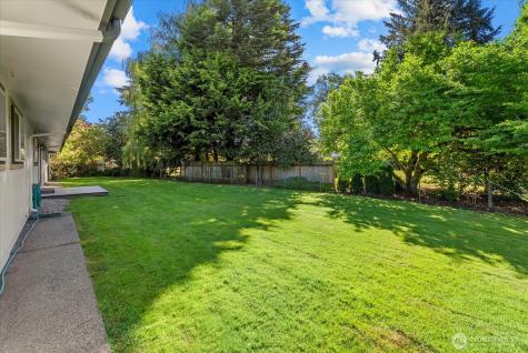 4621 Birch Tree Lane NW Gig Harbor WA 98335