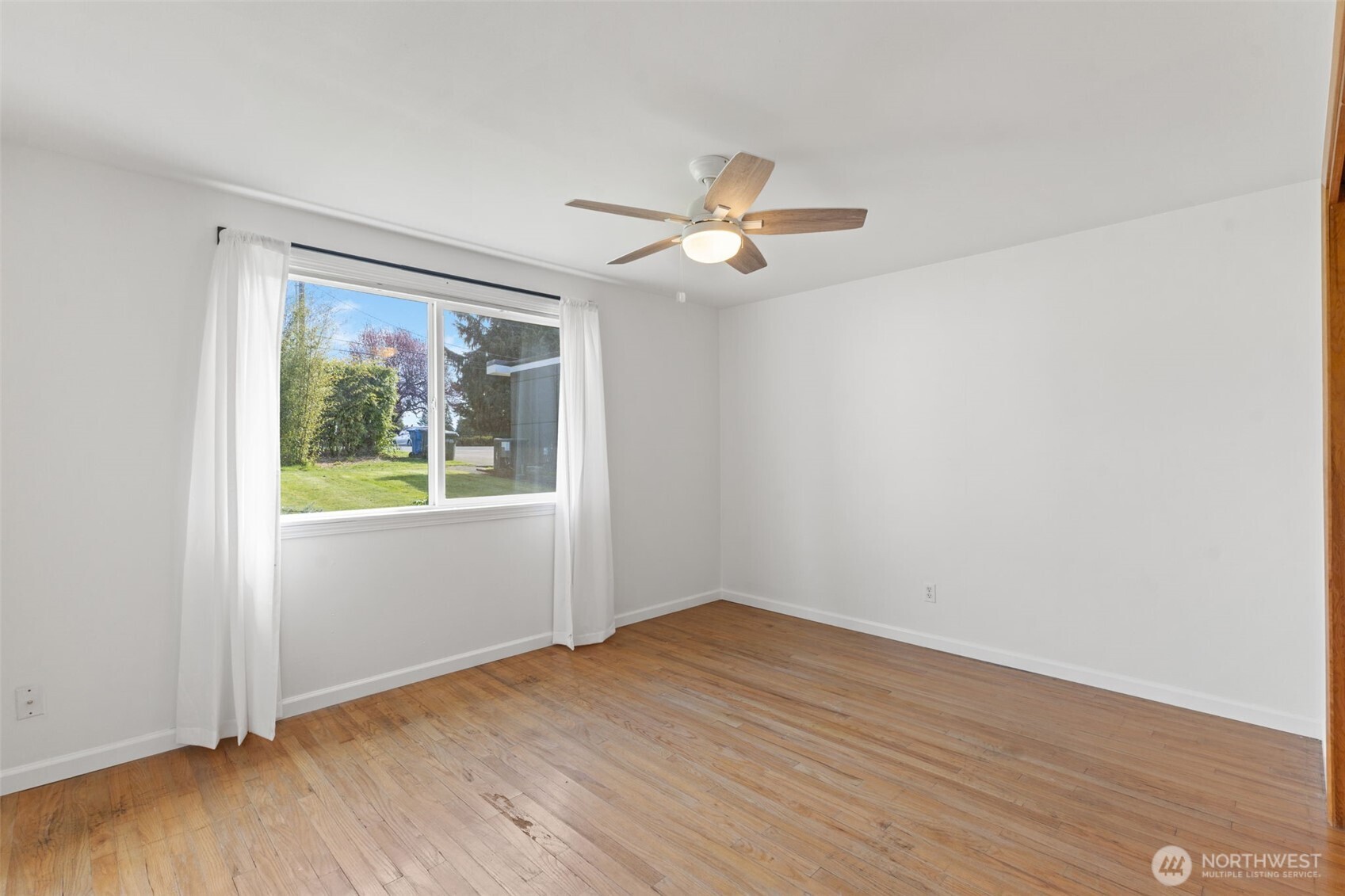 3118 Deer Island Drive E Lake Tapps WA 98391