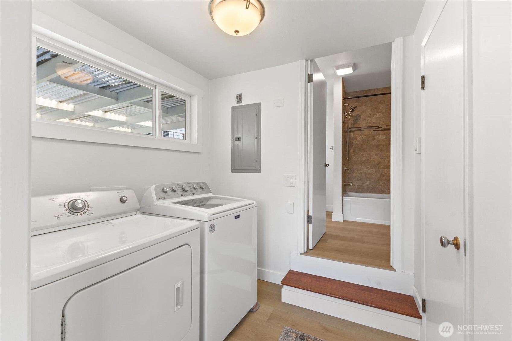 3118 Deer Island Drive E Lake Tapps WA 98391