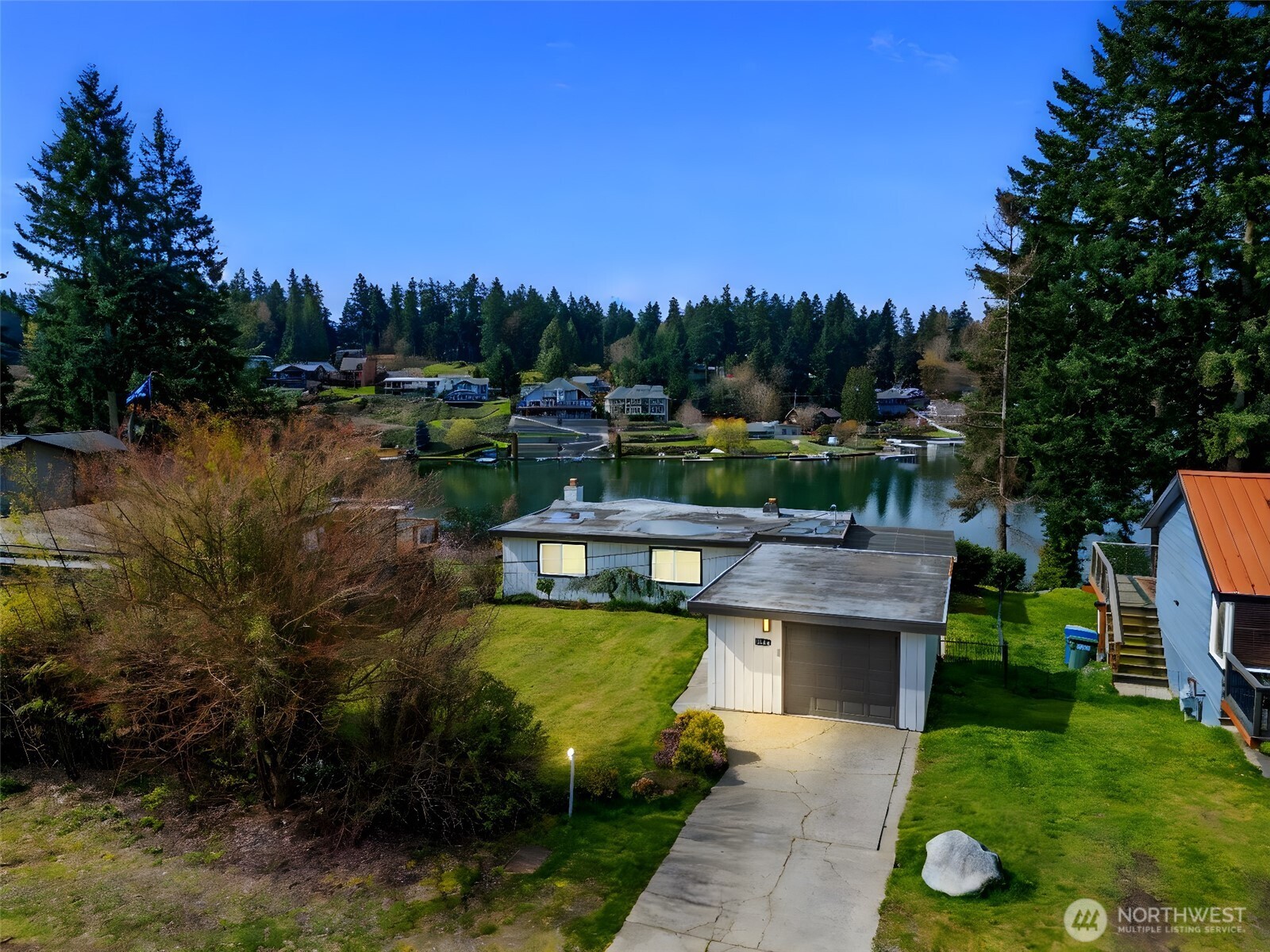 3118 Deer Island Drive E Lake Tapps WA 98391