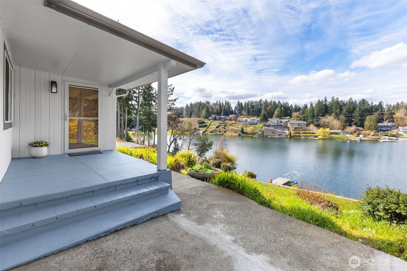 3118 Deer Island Drive E Lake Tapps WA 98391