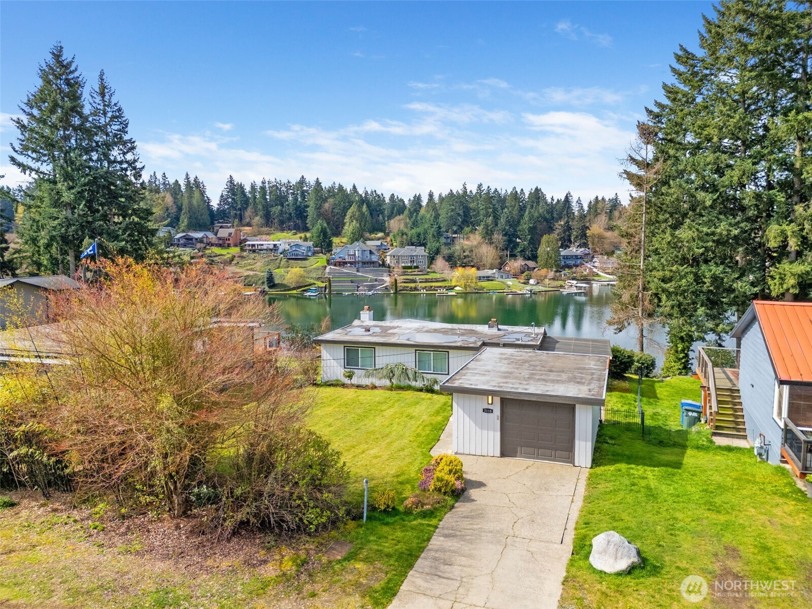 3118 Deer Island Drive E Lake Tapps WA 98391