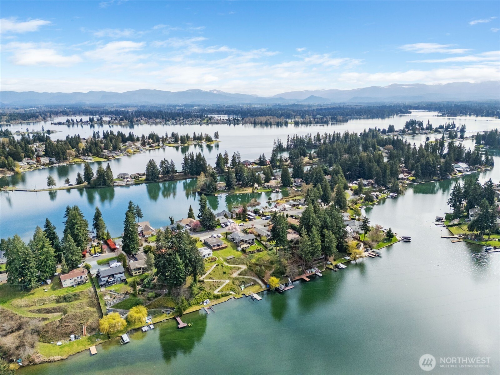 3118 Deer Island Drive E Lake Tapps WA 98391