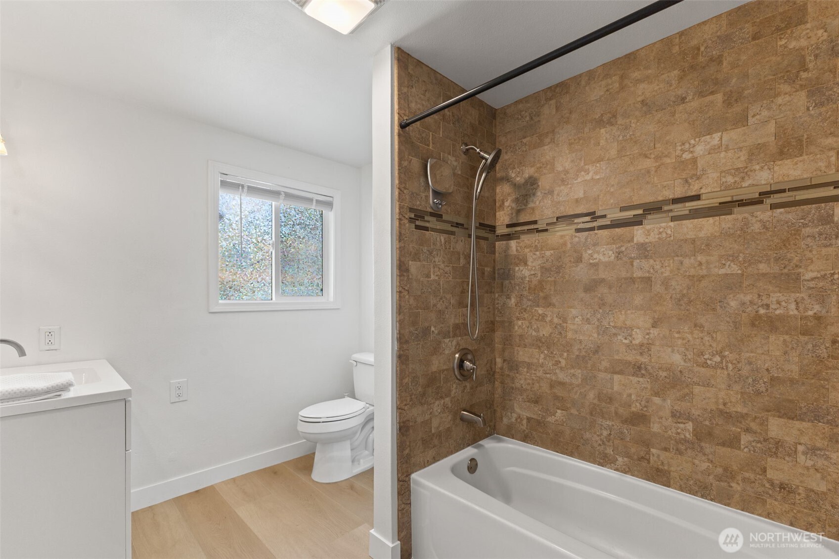 3118 Deer Island Drive E Lake Tapps WA 98391