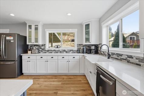 104 Mirage Lane Chelan WA 98816