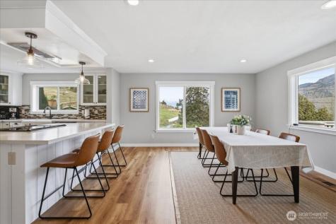 104 Mirage Lane Chelan WA 98816