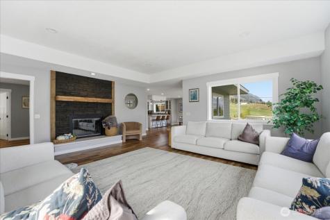104 Mirage Lane Chelan WA 98816