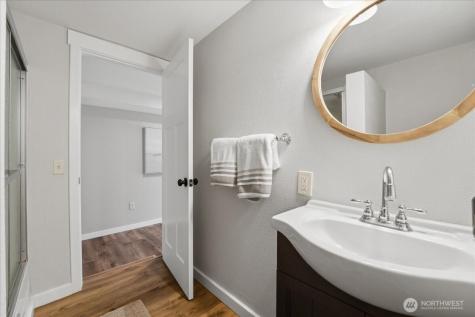 104 Mirage Lane Chelan WA 98816