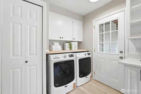 2222 Oklahoma Avenue Everett WA 98201