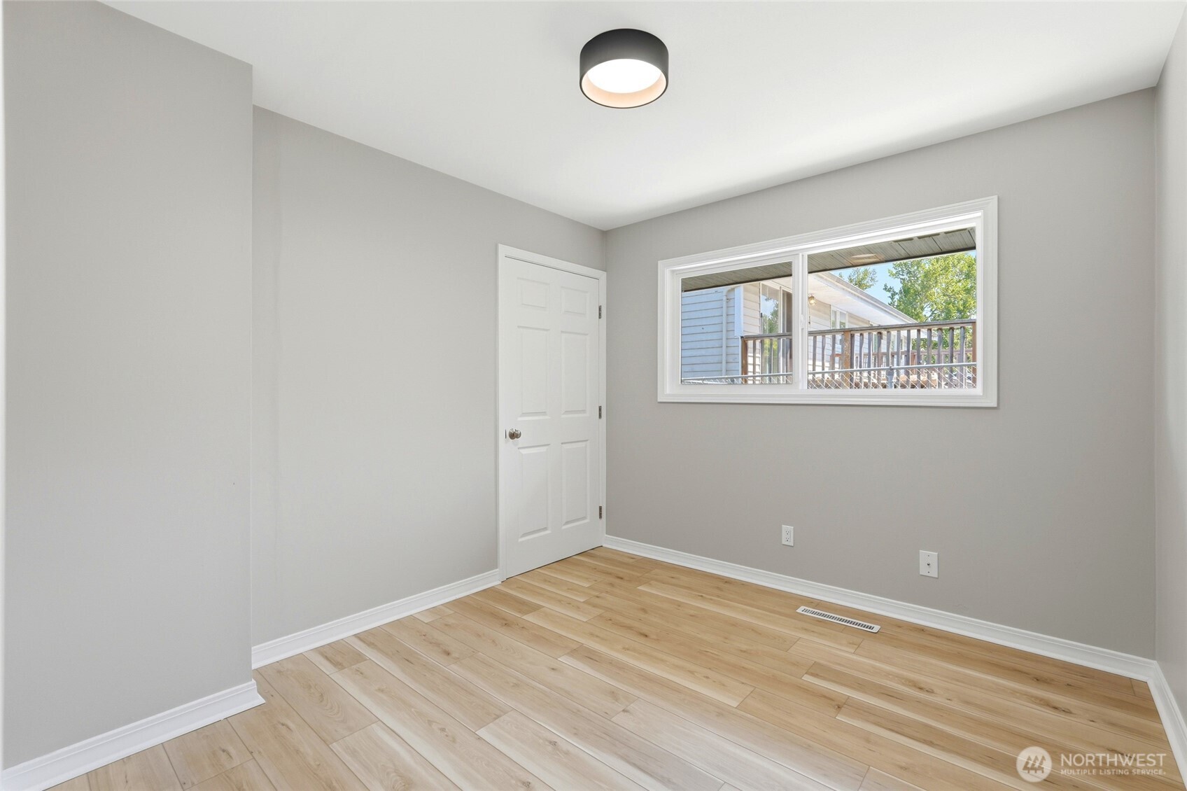 2222 Oklahoma Avenue Everett WA 98201