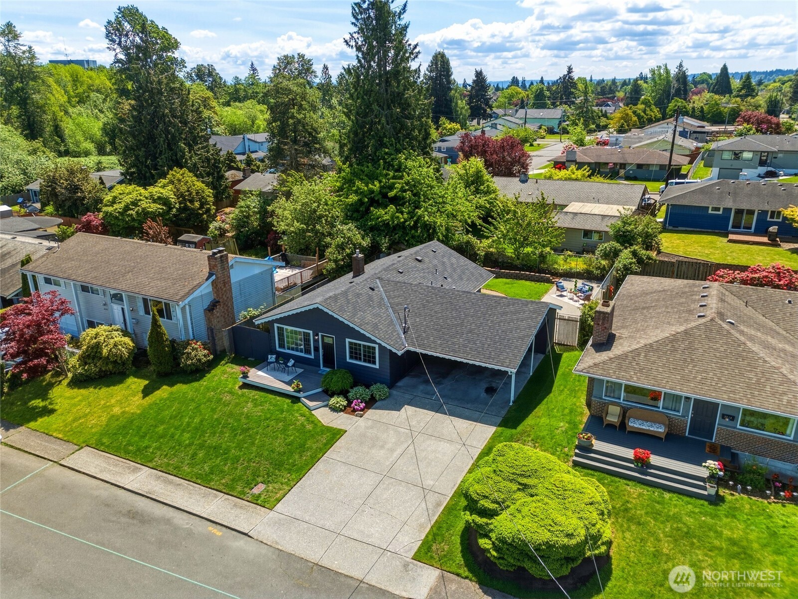 2222 Oklahoma Avenue Everett WA 98201