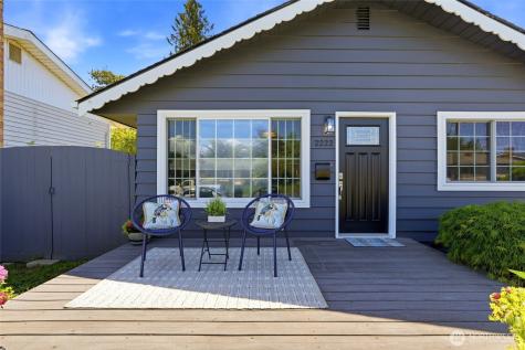2222 Oklahoma Avenue Everett WA 98201
