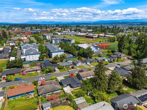 2222 Oklahoma Avenue Everett WA 98201