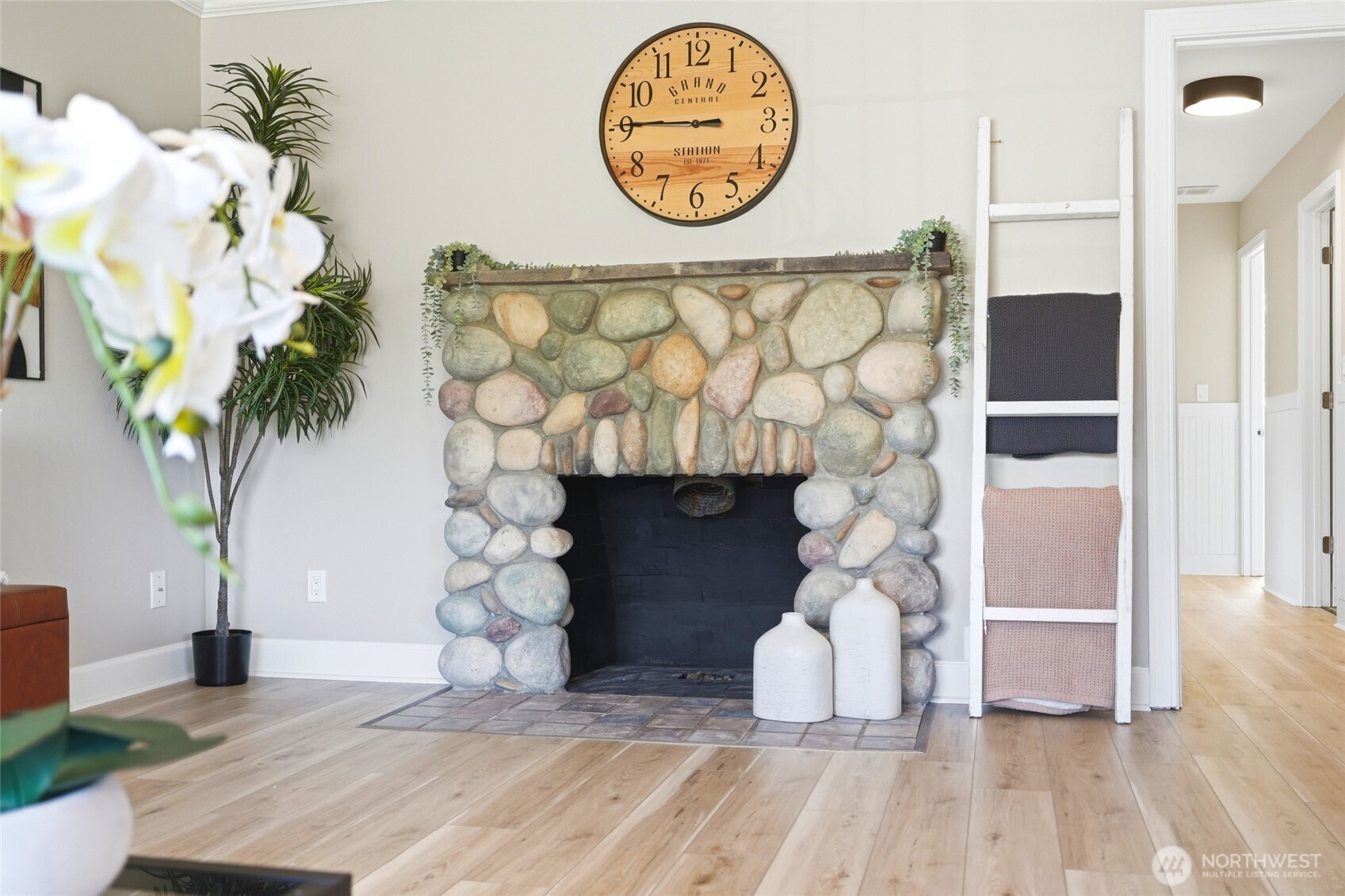 2222 Oklahoma Avenue Everett WA 98201