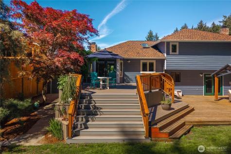 22329 SE 244th Place Maple Valley WA 98038