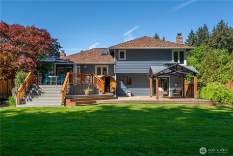 22329 SE 244th Place Maple Valley WA 98038