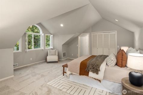 2609 208th Avenue SE Sammamish WA 98075