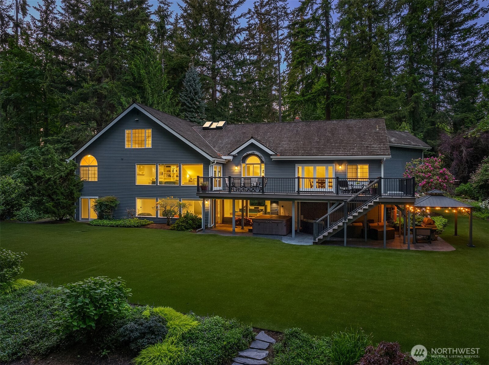 2609 208th Avenue SE Sammamish WA 98075