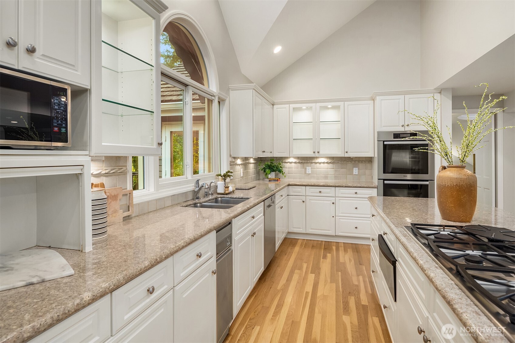2609 208th Avenue SE Sammamish WA 98075