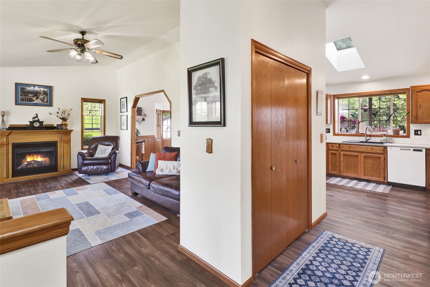1048 Edgewater Lane Lynden WA 98264