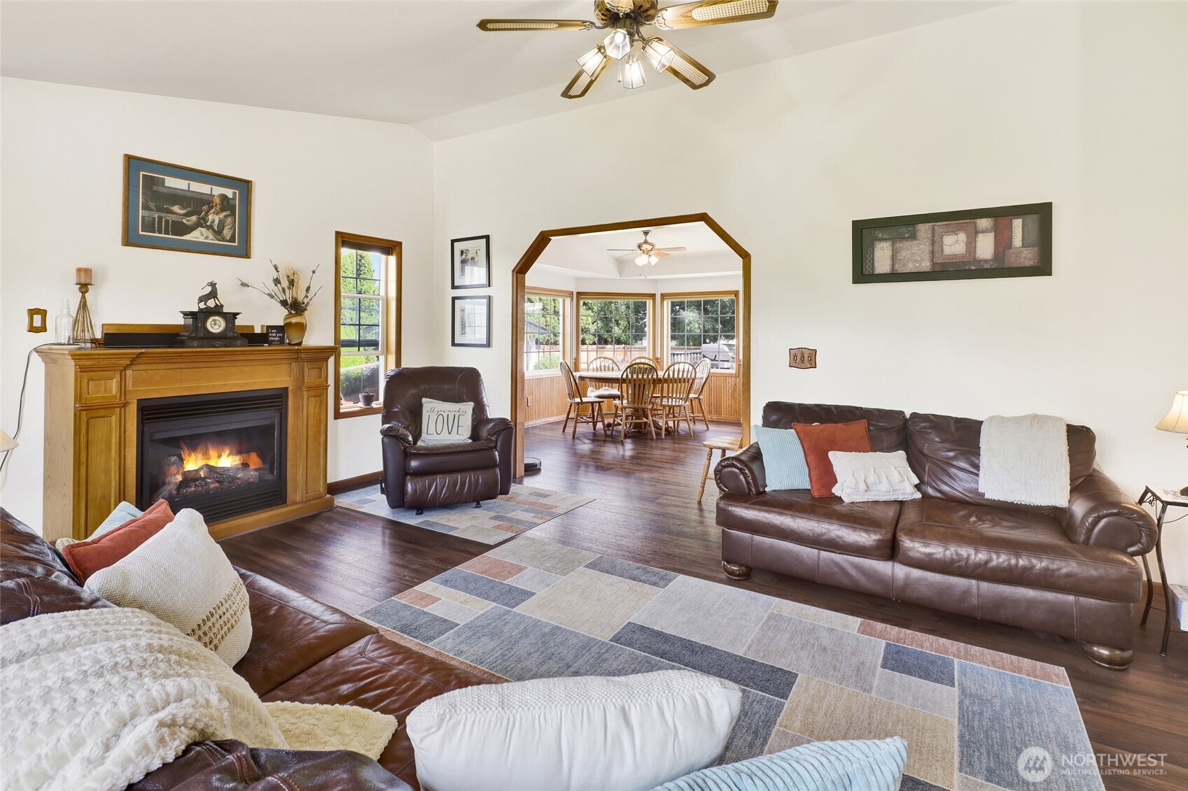 1048 Edgewater Lane Lynden WA 98264