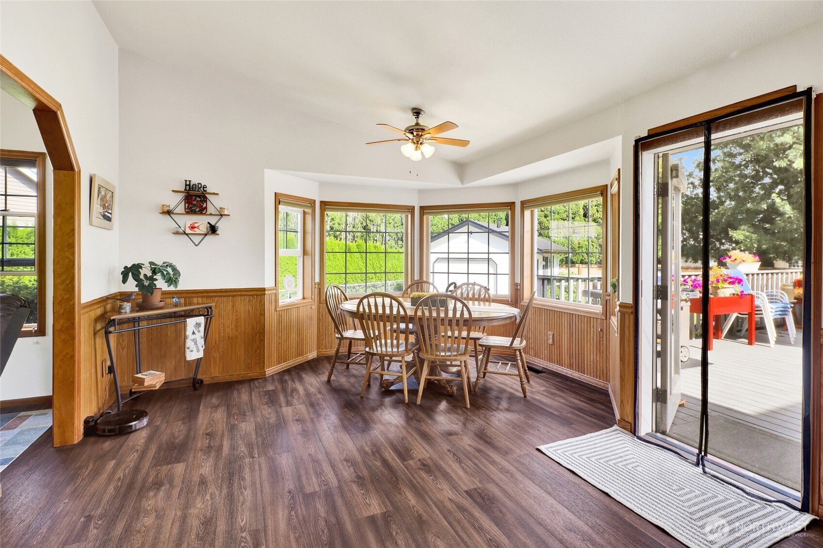 1048 Edgewater Lane Lynden WA 98264