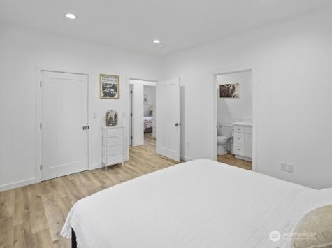 1004 W Virginia Moses Lake WA 98837