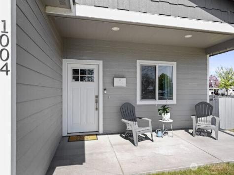 1004 W Virginia Moses Lake WA 98837