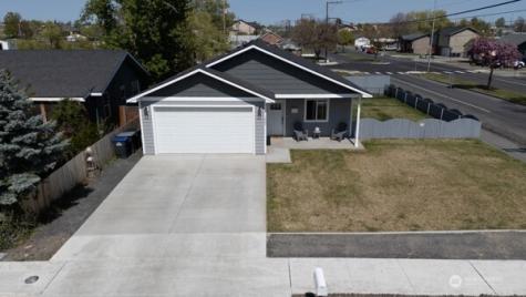 1004 W Virginia Moses Lake WA 98837