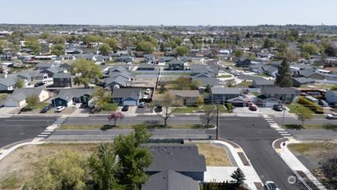 1004 W Virginia Moses Lake WA 98837