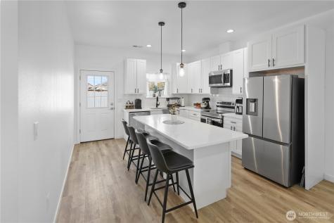 1004 W Virginia Moses Lake WA 98837