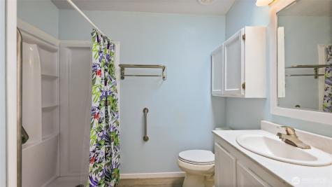 1706 73rd Street E Tacoma WA 98404