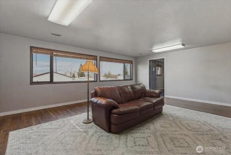 313 SE Trinity Avenue Wilbur WA 99185