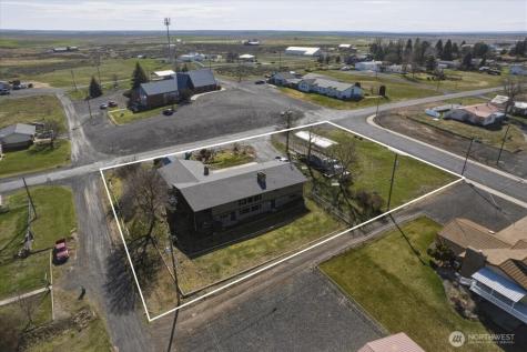 313 SE Trinity Avenue Wilbur WA 99185