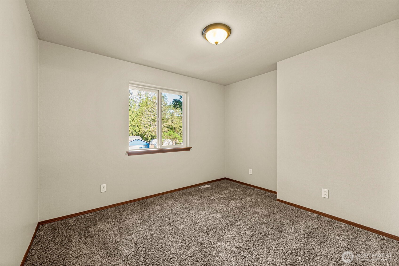 8409 356th St S Roy WA 98580