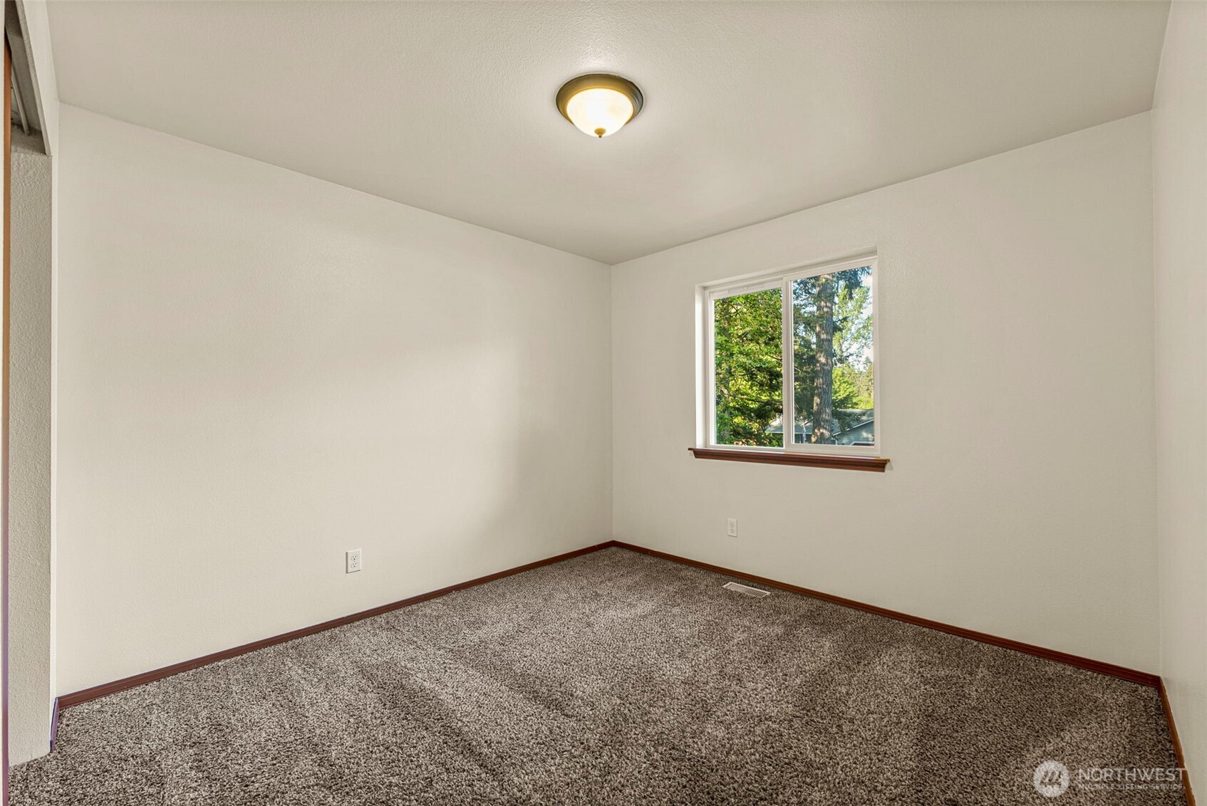 8409 356th St S Roy WA 98580