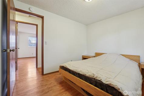 11208 234th Place Kent WA 98031
