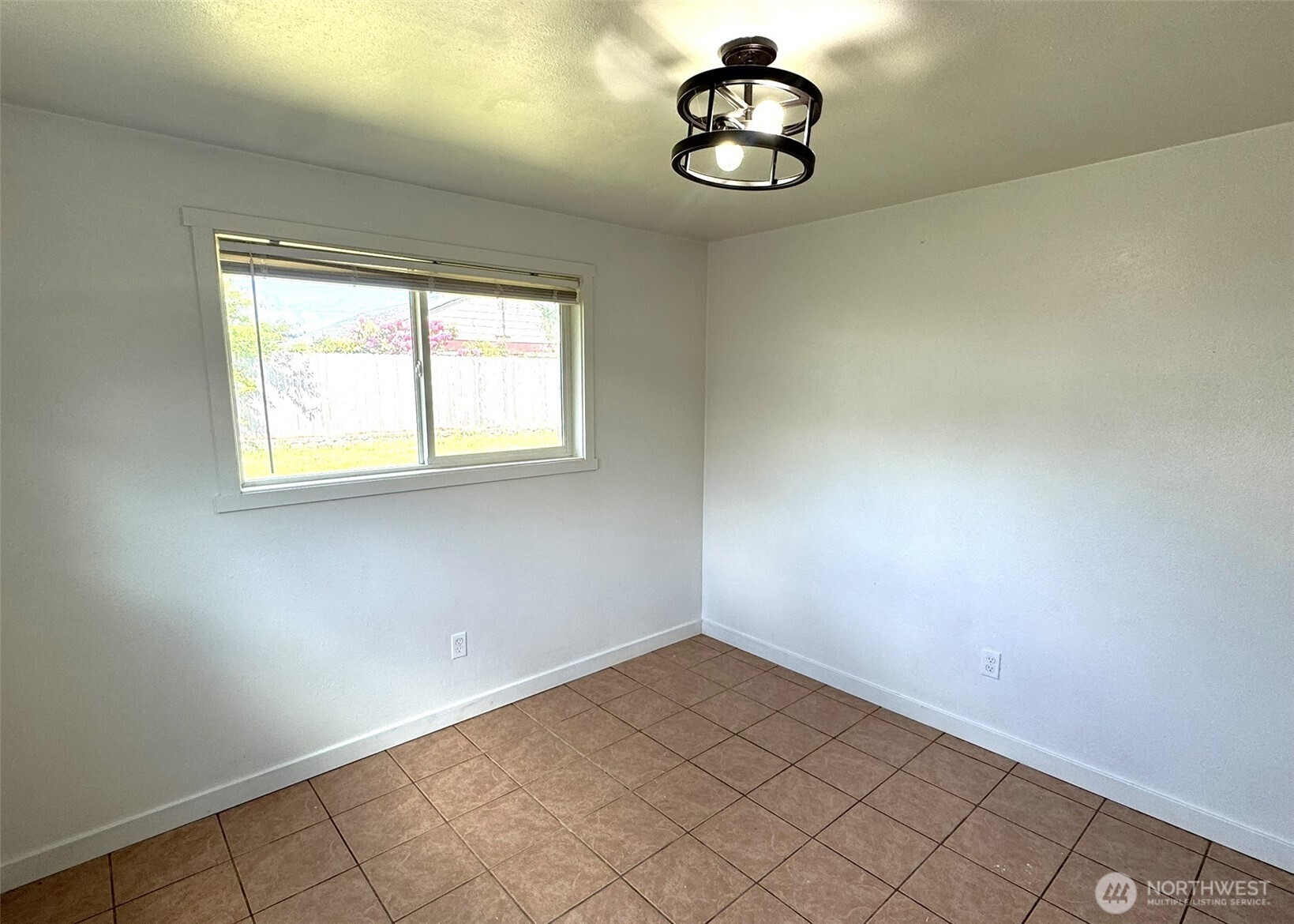 913 G Street Westport WA 98595