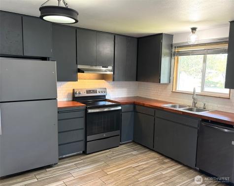 913 G Street Westport WA 98595