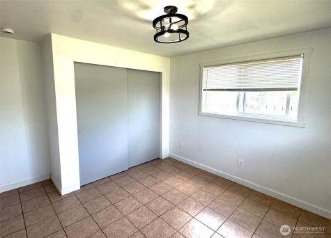 913 G Street Westport WA 98595