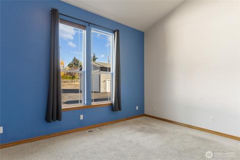 972 Highline Drive East Wenatchee WA 98802