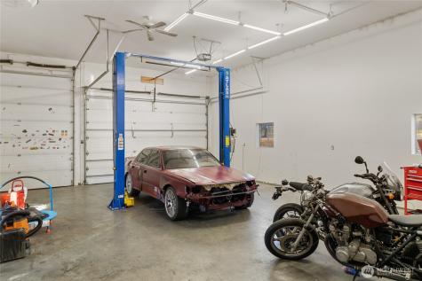 972 Highline Drive East Wenatchee WA 98802