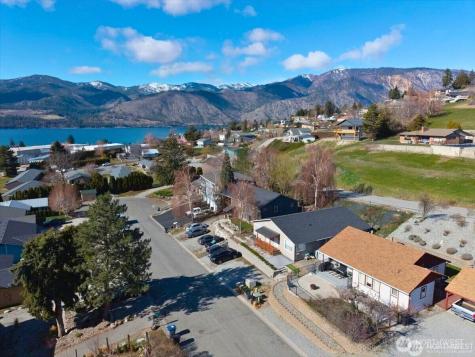 380 N Shore Court Manson WA 98831