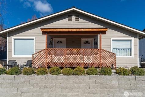 380 N Shore Court Manson WA 98831