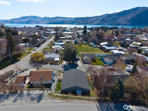380 N Shore Court Manson WA 98831