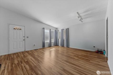 380 N Shore Court Manson WA 98831