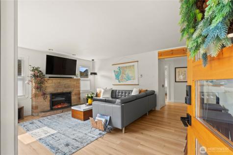 8053 16th Avenue NW Seattle WA 98117