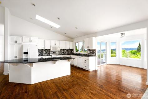 366 Samanthia Lane Camano Island WA 98282