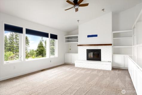 366 Samanthia Lane Camano Island WA 98282