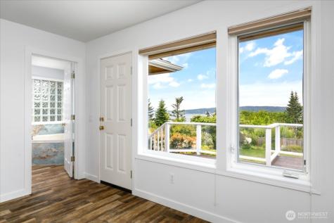 366 Samanthia Lane Camano Island WA 98282